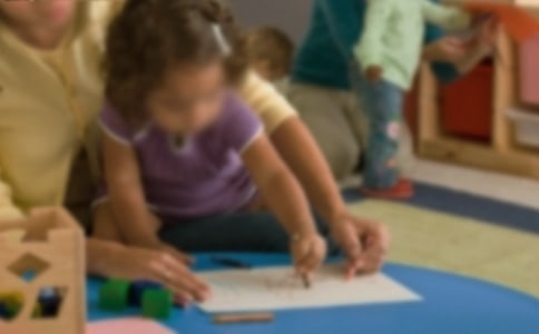 幼兒園教師思想?yún)R報